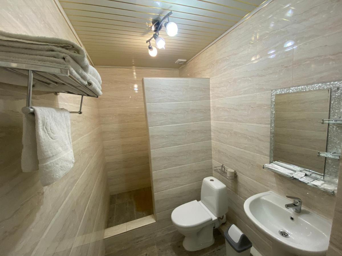 Hotel Astam Костанай Екстер'єр фото